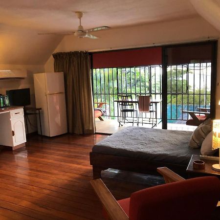 Cockatoo Studio Apartments มานูเอล อันโตนิโอ ภายนอก รูปภาพ