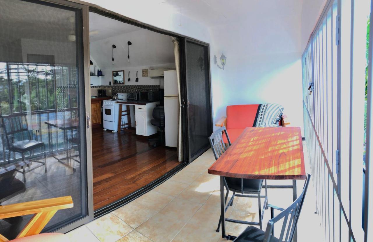 Cockatoo Studio Apartments มานูเอล อันโตนิโอ ภายนอก รูปภาพ
